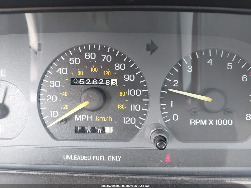 1996 FORD ESCORT auction photo 7