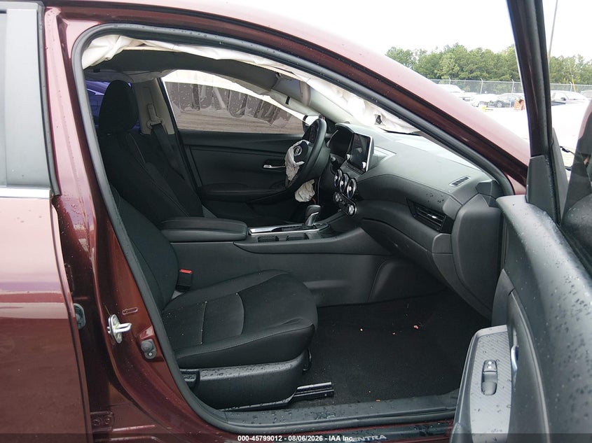 2024 NISSAN SENTRA auction photo 5