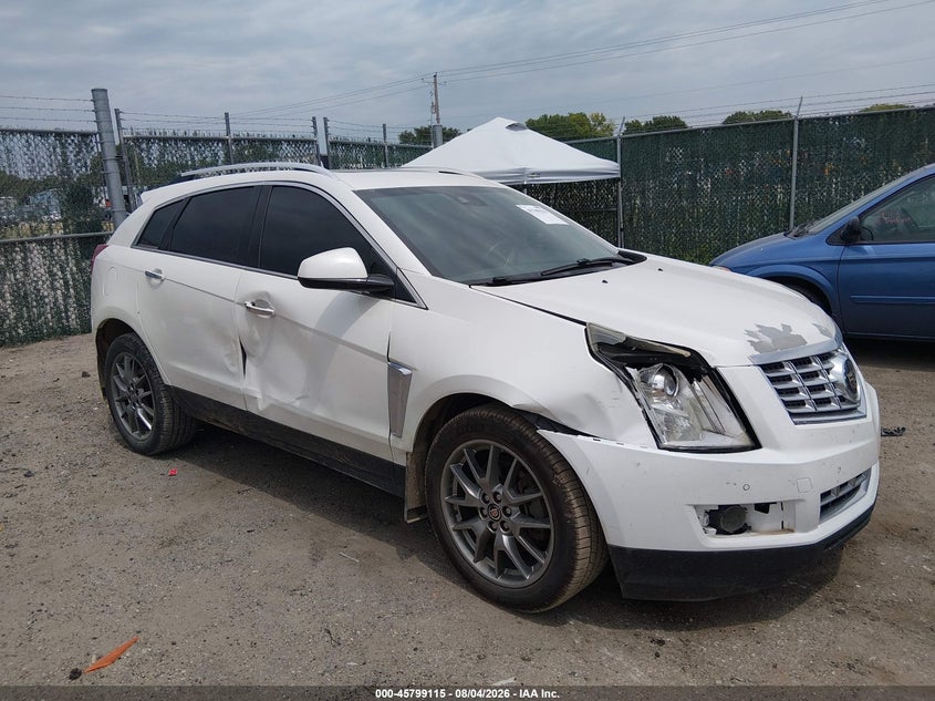 2015 CADILLAC SRX auction photo 1