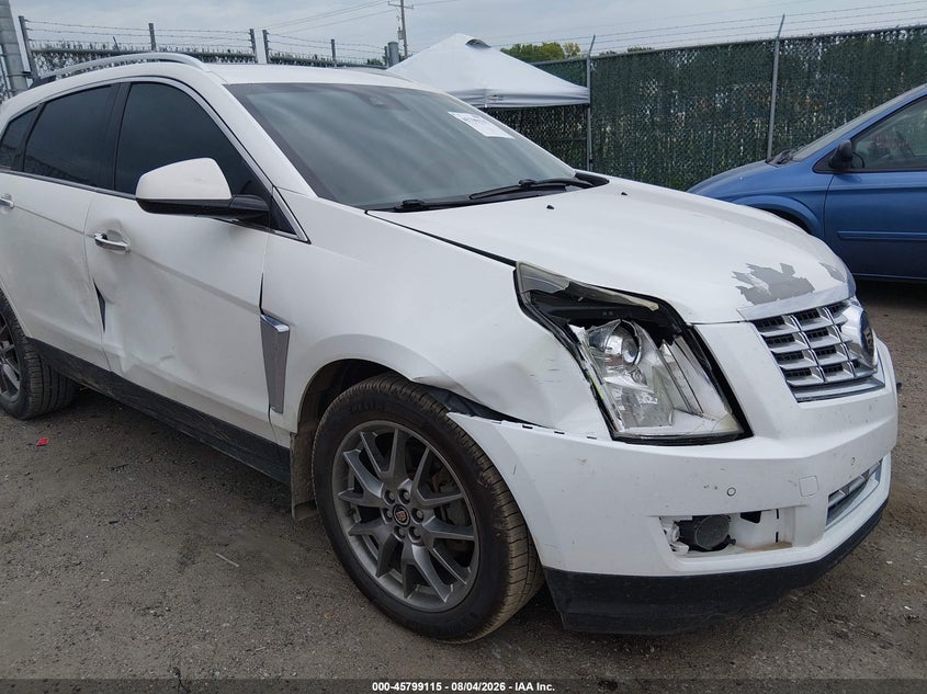 2015 CADILLAC SRX auction photo 6