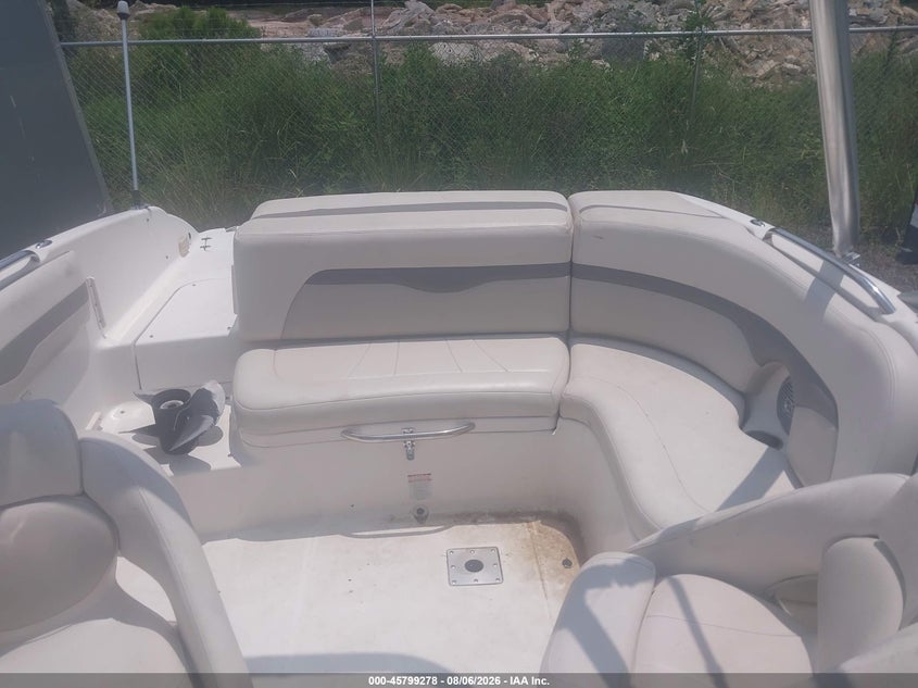2006 CHAPARRAL SKIBOAT auction photo 8