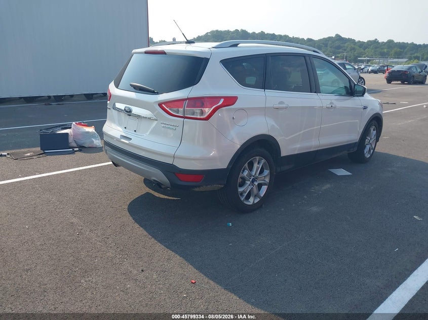 Vin: 1fmcu0jx0fub39006, lot: 46298165, ford escape titanium 20154