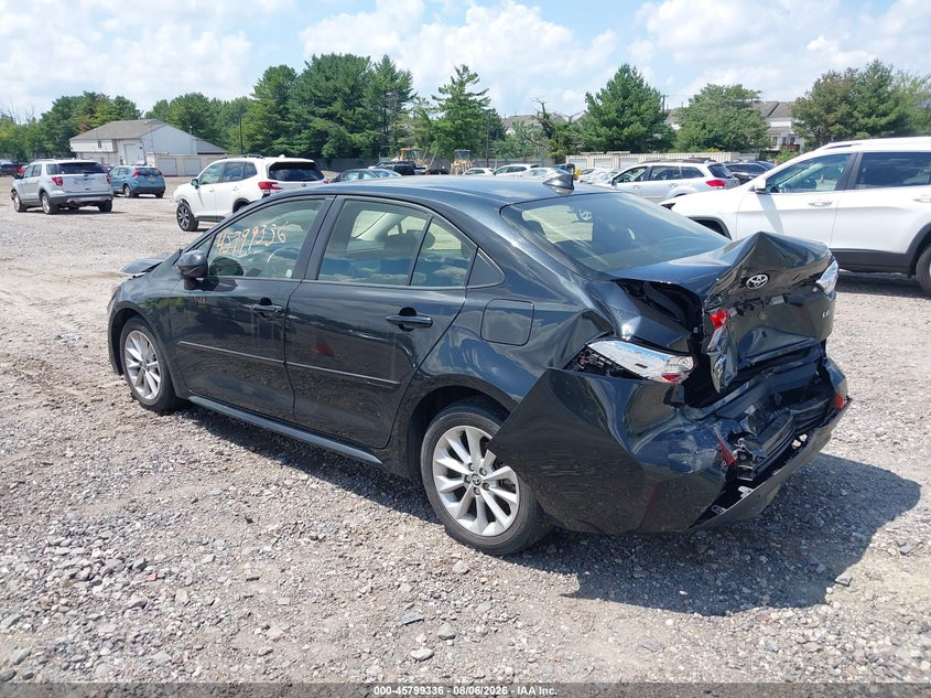 2022 TOYOTA COROLLA auction photo 3