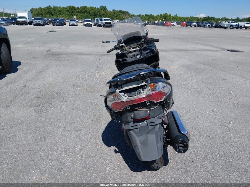 2012 SUZUKI AN400 auction photo 6