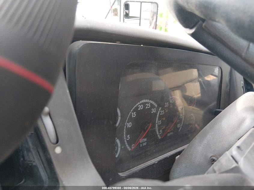 2009 STERLING TRUCK ACTERRA auction photo 6