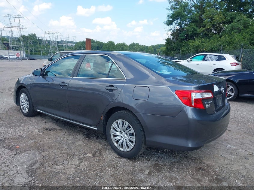 Vin: 4t4bf1fk2er372267, lot: 46298270, toyota camry le 20143