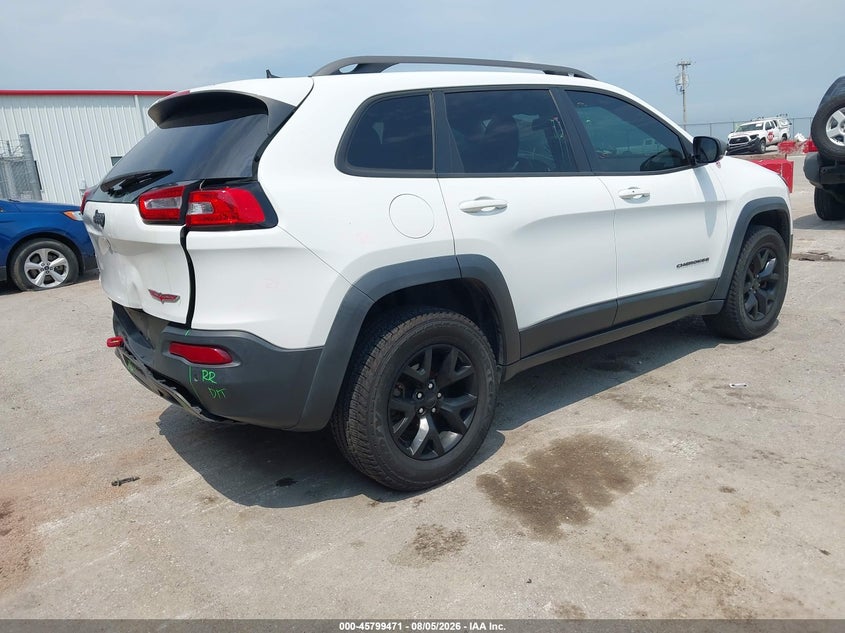 2016 JEEP CHEROKEE auction photo 4