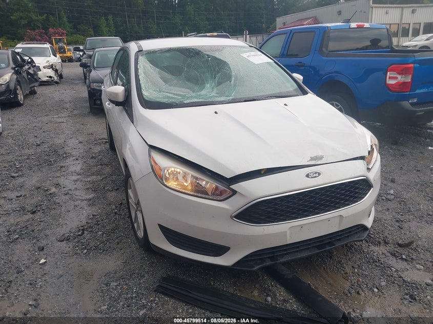 Vin: 1fadp3k29hl335447, lot: 46298346, ford focus se 2017 img_1