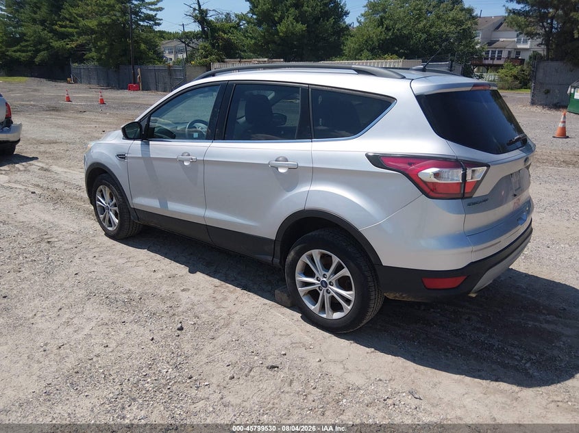 Vin: 1fmcu9gd4hua87478, lot: 46298361, ford escape se 20173