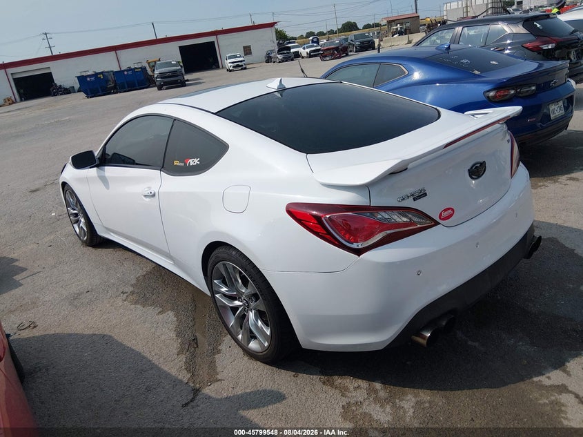 2016 HYUNDAI GENESIS auction photo 3
