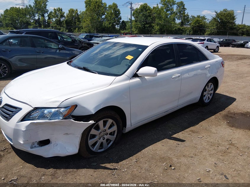 2009 TOYOTA CAMRY HYBRID auction photo 2