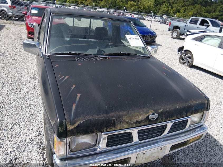 1995 NISSAN TRUCK auction photo 6
