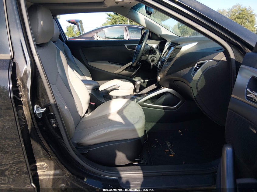 2012 HYUNDAI VELOSTER HATCHBACK 1.6L I-4 DI, DOHC, VVT, 138HP