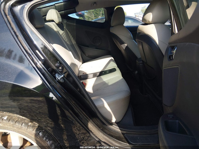 2012 HYUNDAI VELOSTER HATCHBACK 1.6L I-4 DI, DOHC, VVT, 138HP