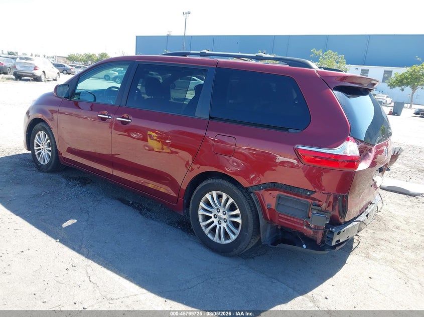 Vin: 5tdyk3dc9fs672437, lot: 46298556, toyota sienna xle premium 8 passenger 20153