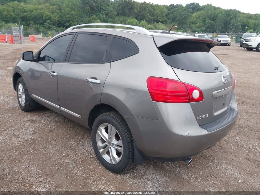 Vin: jn8as5mt5cw608151, lot: 46298623, nissan rogue sv 20123