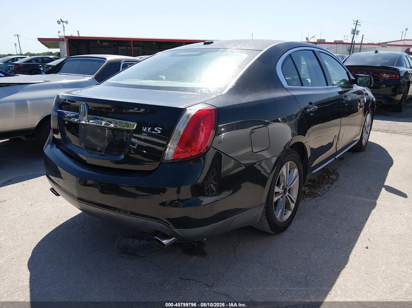 2010 LINCOLN MKS auction photo 4