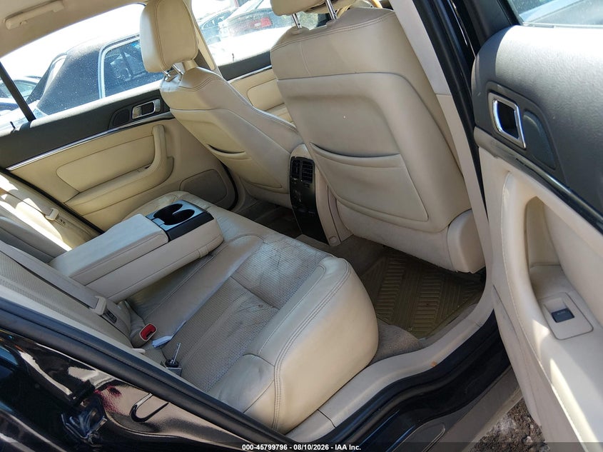 2010 LINCOLN MKS auction photo 8
