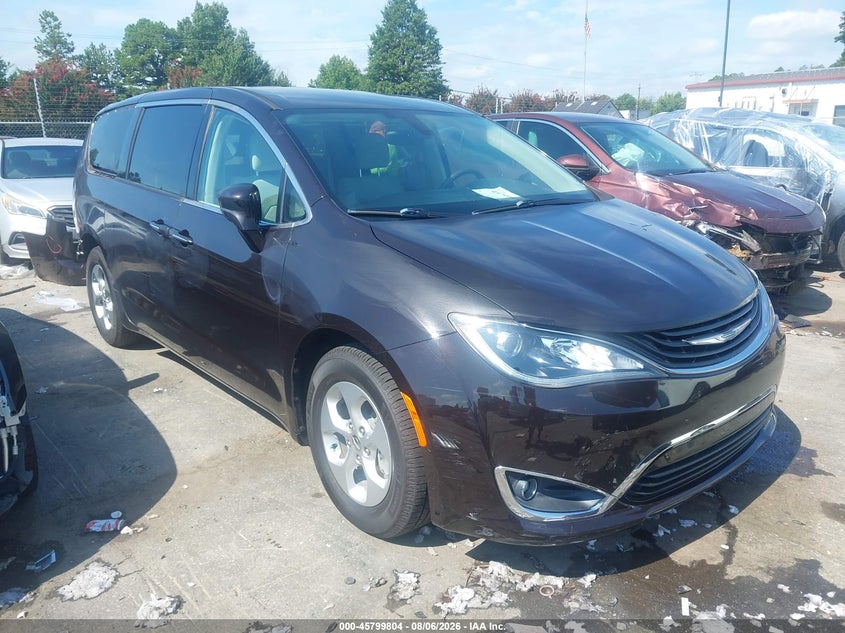 Vin: 2c4rc1h74jr155485, lot: 46298635, chrysler pacifica hybrid touring plus 2018 img_1