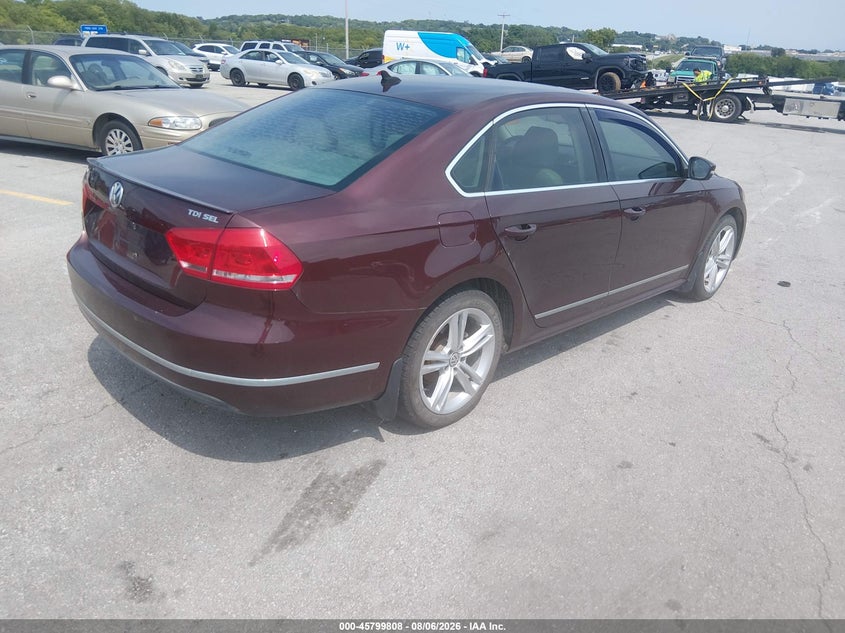 2013 VOLKSWAGEN PASSAT auction photo 4