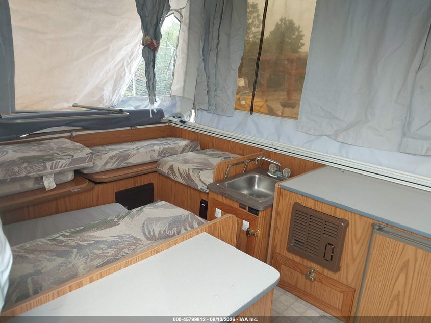 1999 STARCRAFT POP UP TRAILER auction photo 5