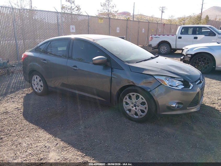 Vin: 1fahp3f27cl456935, lot: 46298652, ford focus se 2012 img_1