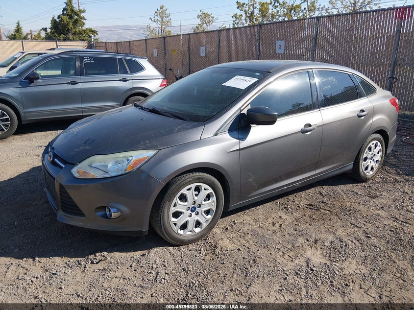 Vin: 1fahp3f27cl456935, lot: 46298652, ford focus se 20122
