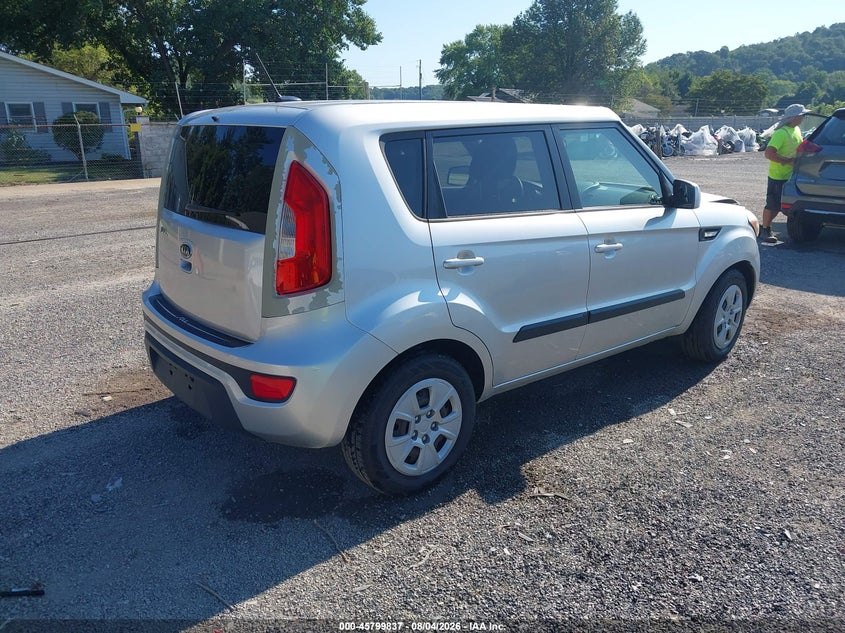 Vin: kndjt2a54c7463739, lot: 46298668, kia soul 20124
