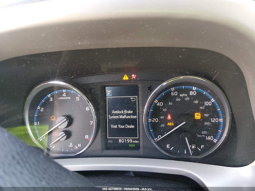 2017 TOYOTA RAV4 auction photo 7