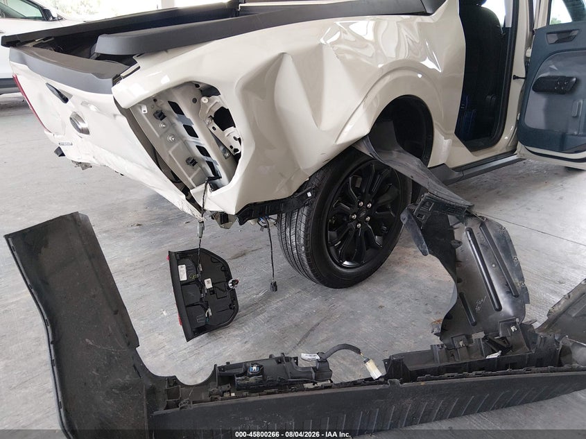 2024 FORD MAVERICK auction photo 6