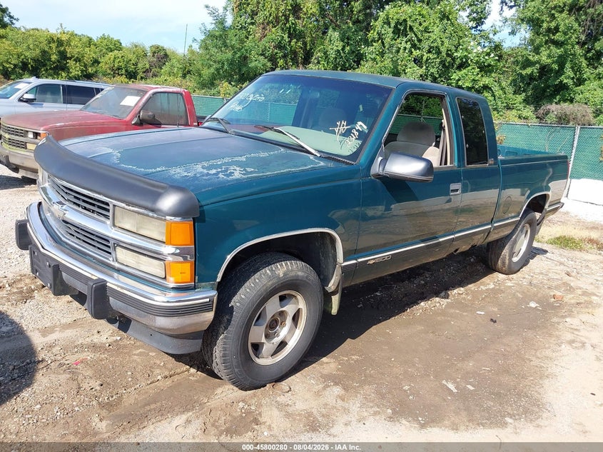 1996 Chevrolet Gmt-400 K1500, Обычный износ, IAAI, VIN 2GCEK19R4T1251863 — фото 2