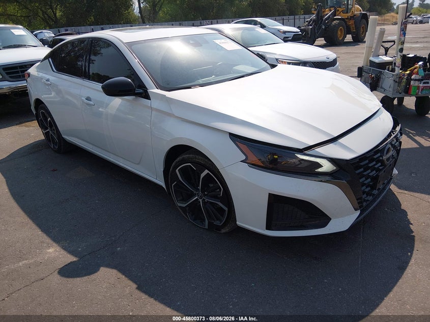 2023 NISSAN ALTIMA auction photo 1