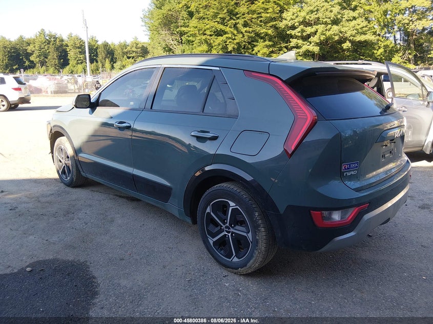 Vin: kndct3le8p5045665, lot: 46299217, kia niro sx 20233