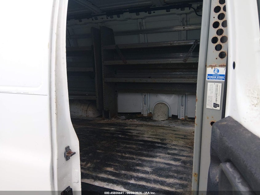 2011 CHEVROLET EXPRESS 1500 auction photo 8