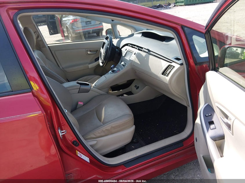2012 TOYOTA PRIUS auction photo 5