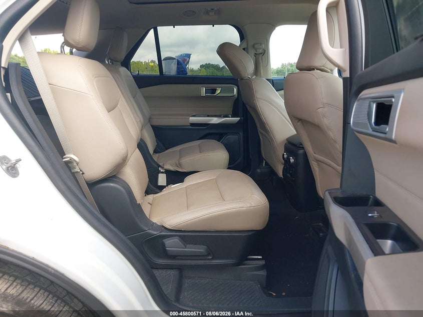 2023 FORD EXPLORER auction photo 8