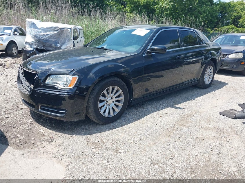 Vin: 2c3ccaagxdh697365, lot: 46299408, chrysler 300 motown 20132