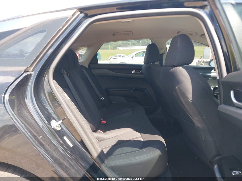 2021 KIA K5 auction photo 8