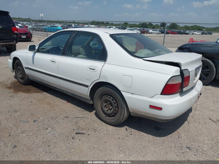 1997 HONDA ACCORD auction photo 3
