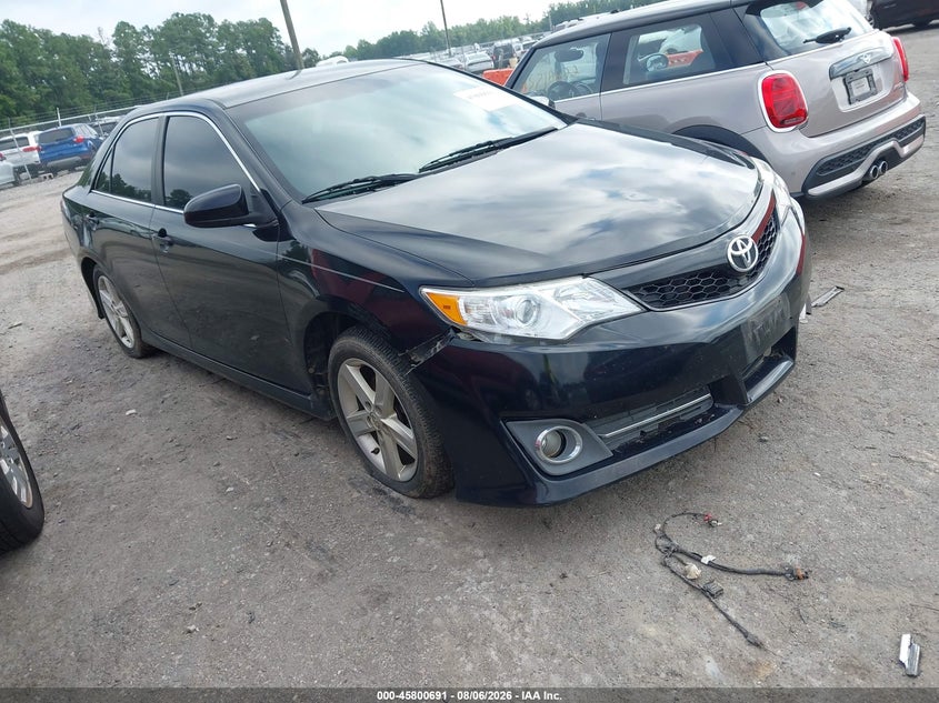 Vin: 4t1bf1fkxeu726420, lot: 46299522, toyota camry se 2014 img_1