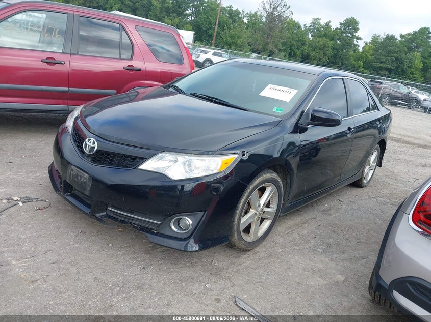 Vin: 4t1bf1fkxeu726420, lot: 46299522, toyota camry se 20142