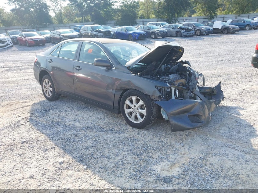 Vin: 4t1bf3ek0bu613813, lot: 46299545, toyota camry le 20111