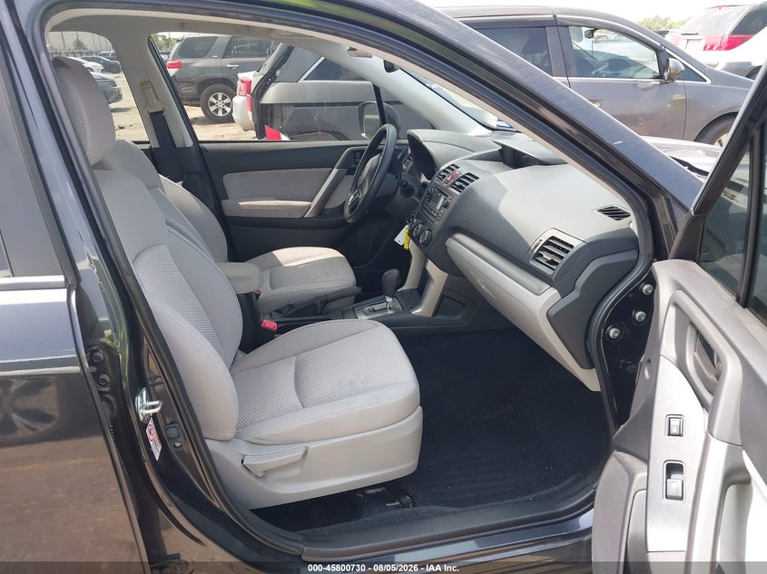 2015 SUBARU FORESTER auction photo 5