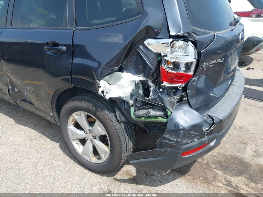 2015 SUBARU FORESTER auction photo 6