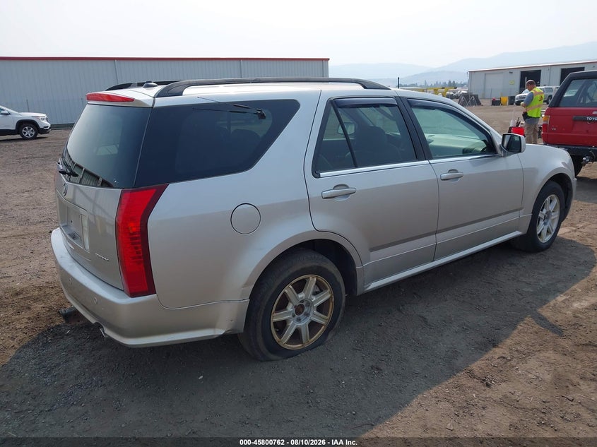 2004 CADILLAC SRX auction photo 4