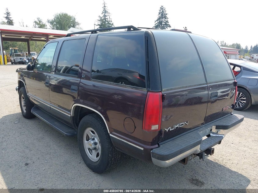 1997 GMC YUKON auction photo 3