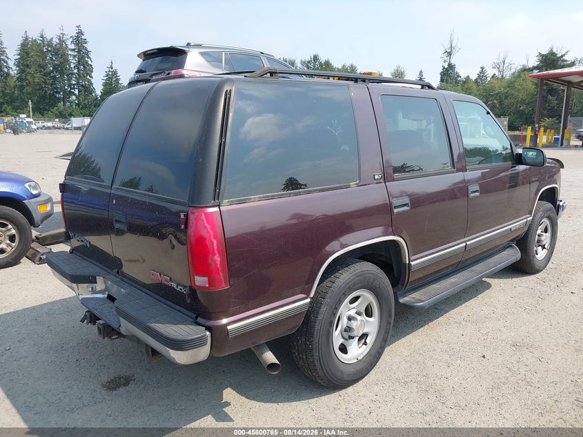 1997 GMC YUKON auction photo 4