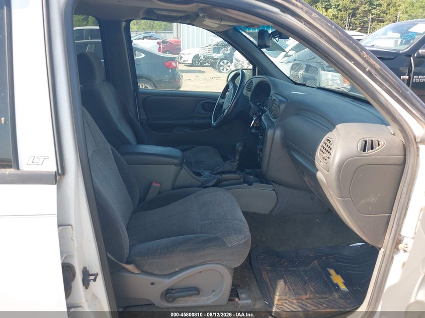 2004 CHEVROLET TRAILBLAZER auction photo 5