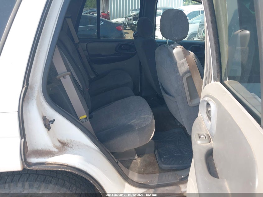 2004 CHEVROLET TRAILBLAZER auction photo 8