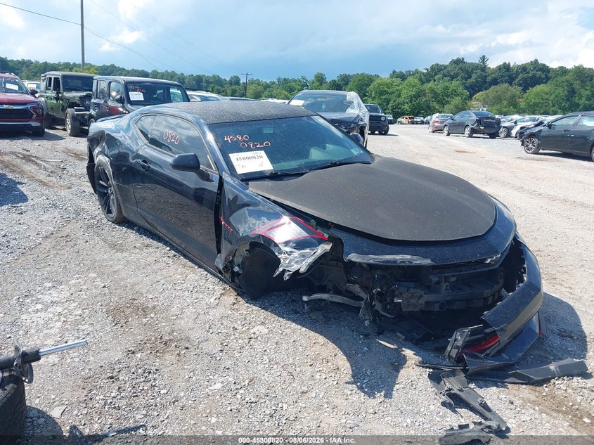Vin: 1g1fb1rs3j0120240, lot: 46299651, chevrolet camaro 1lt 2018 img_1